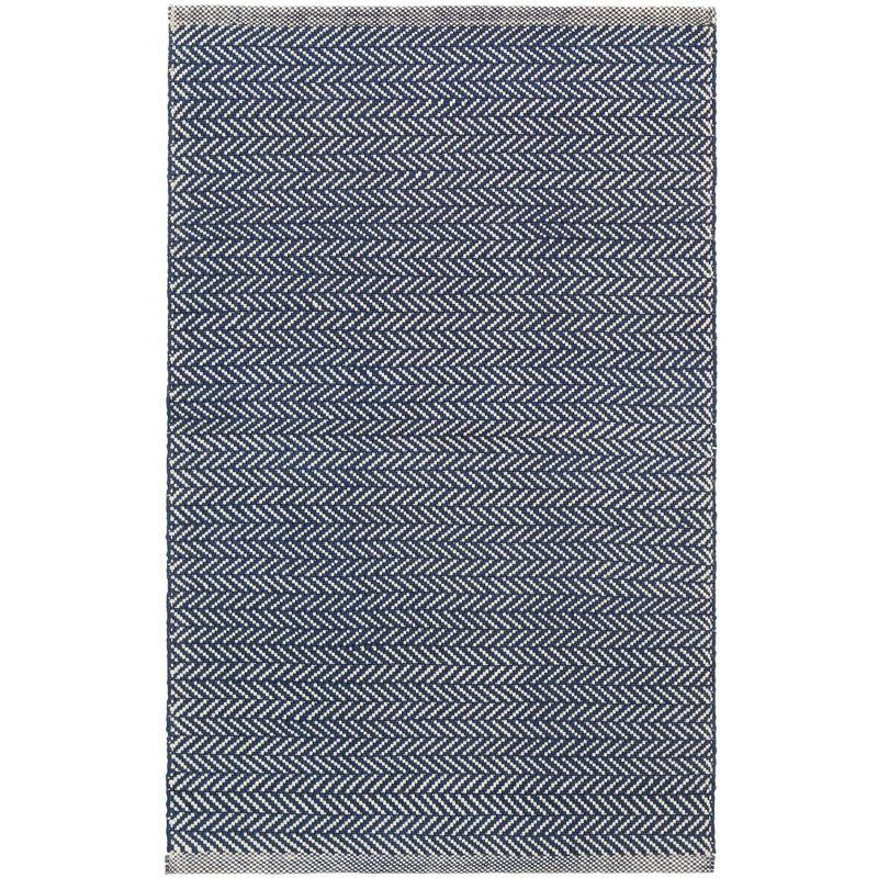 Annie Selke - Dash & Albert Herringbone Navy/Ivory Handwoven Indoor/Outdoor Rug, 5x8, Navy/Ivory