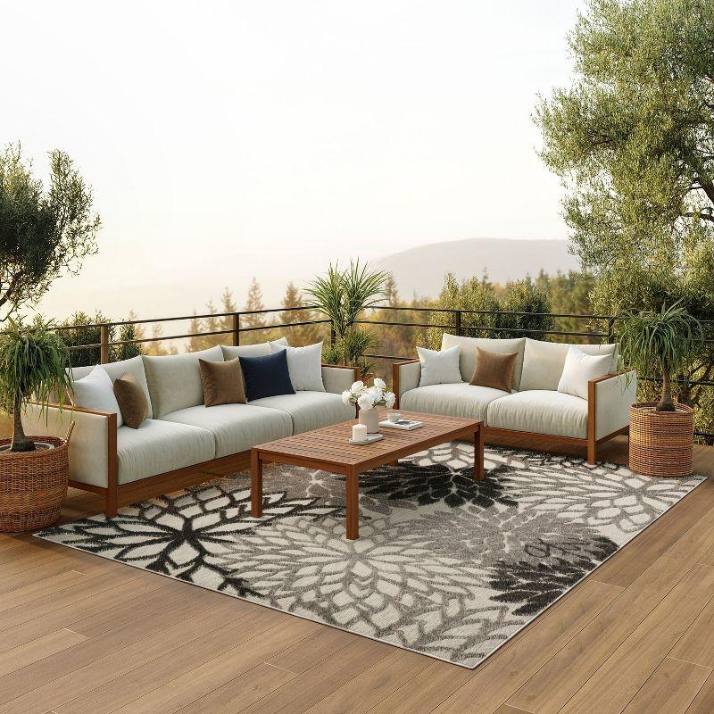 Nourison Aloha Floral Bloom Flatweave High-Low Indoor Outdoor Area Rug Silver Grey 7' x 10'