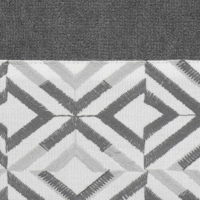 Nickel Gray Cotton Fingertip Towel Set with Geometric Design