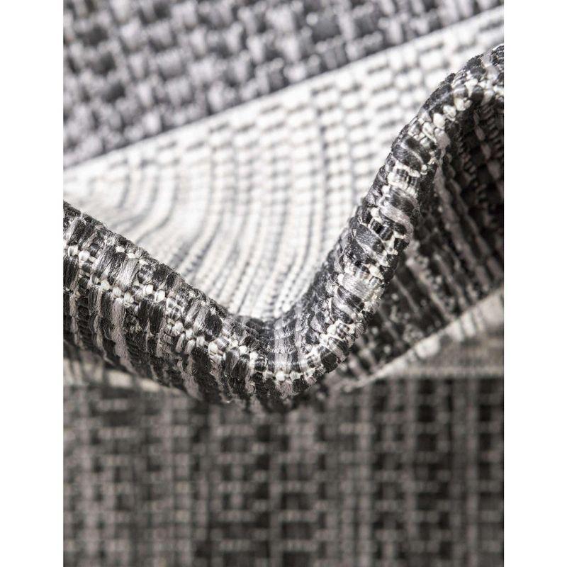 Unique Loom 4' 1 x 4' 1 Round Indoor/Outdoor Striped Charcoal Gray Area Rug