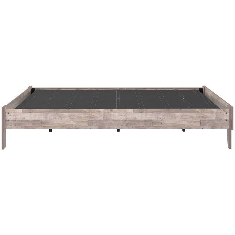 Signature Design by Ashley Queen Neillsville Platform Bed Whitewash: Beach Chic Urban Style, Pine Grain, No Box Spring Needed