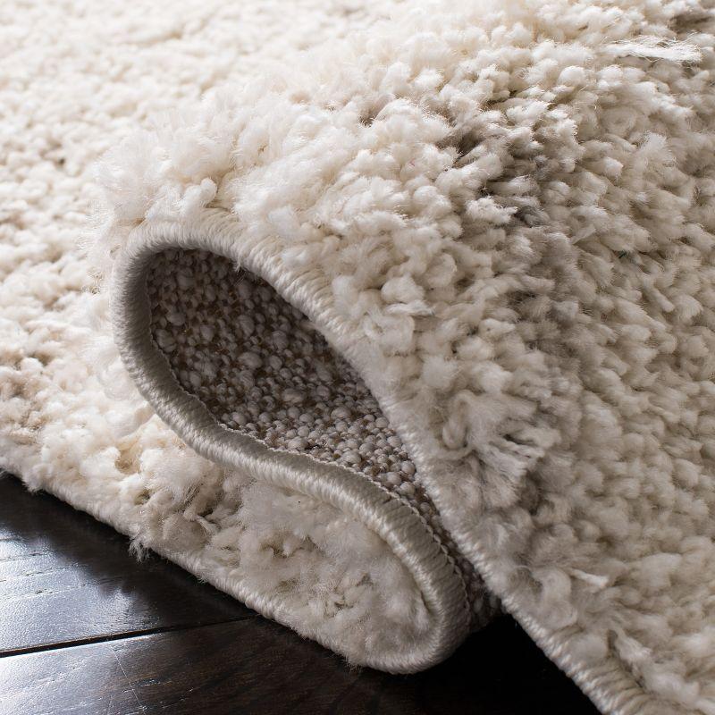 Arizona Shag ASG744 Power Loomed Indoor Area Rug - Ivory/Beige - 6'7"x6'7" - Safavieh