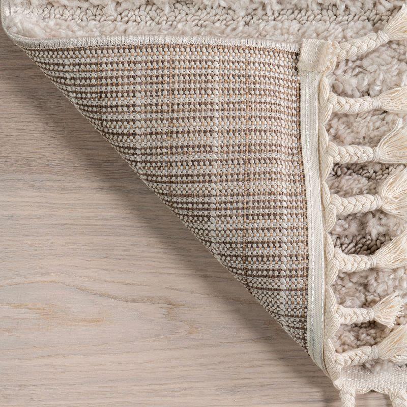 Nuloom Risette Solid 5x8 Shag Indoor Area Rug for Living Room Bedroom Dining Room Nursery, Beige