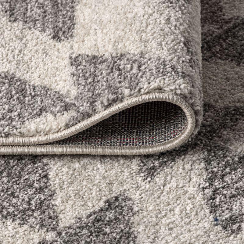 JONATHAN Y Aisha Moroccan Triangle Geometric Cream/Gray 5' Square Area Rug
