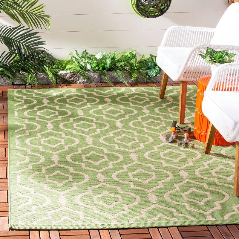 Courtyard CY6926 Power Loomed Indoor and Outdoor Area Rug - Green/Beige - 5'3"x7'7" - Safavieh