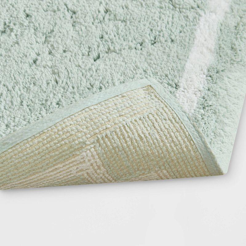 100% Cotton Tufted Bath Rug with Non-Slip Backing