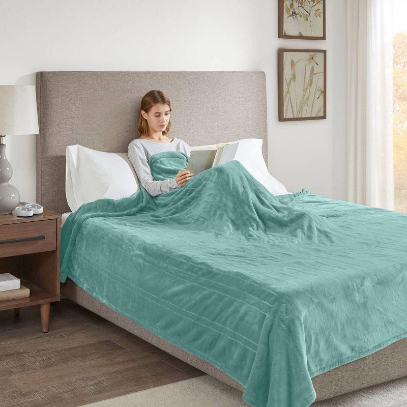 Beautyrest Heated Plush Blanket