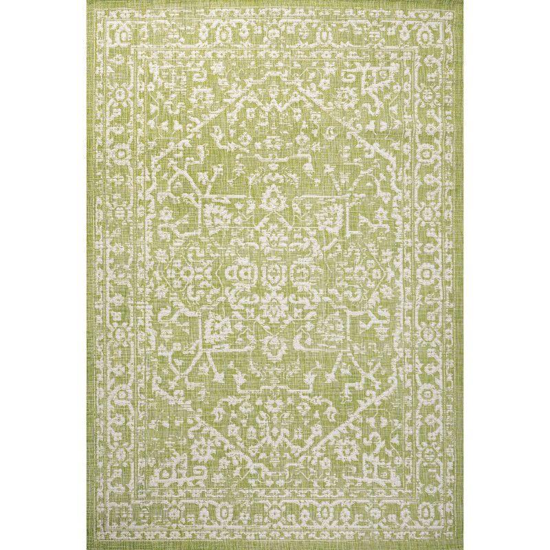 Malta Bohemian Medallion 8' x 10' Gray Synthetic Area Rug