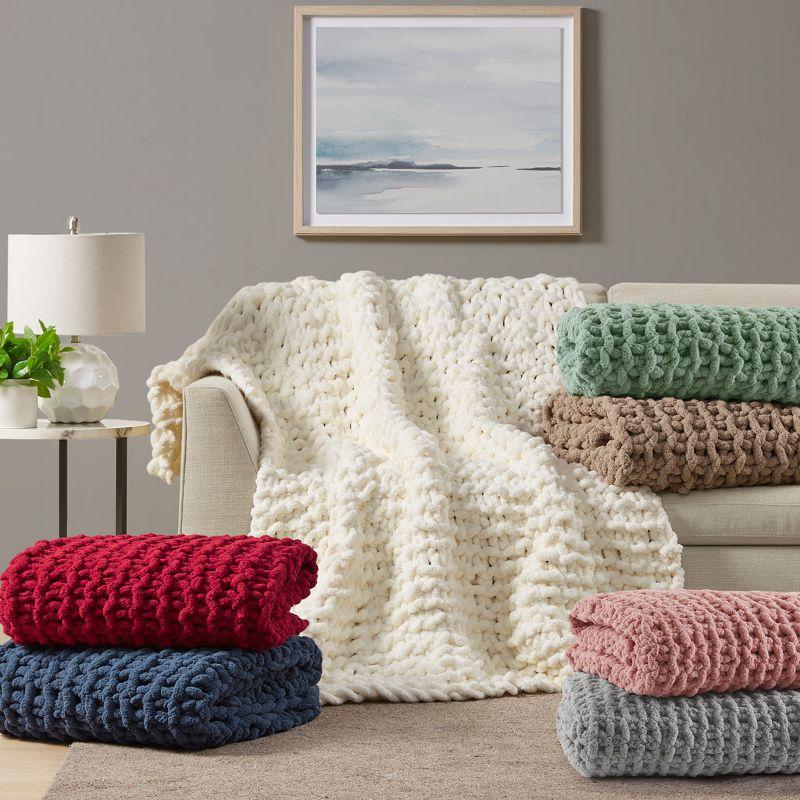 Gracie Mills Gracie Mills Dana Handmade Chenille Chunky Knit Throw Blanket