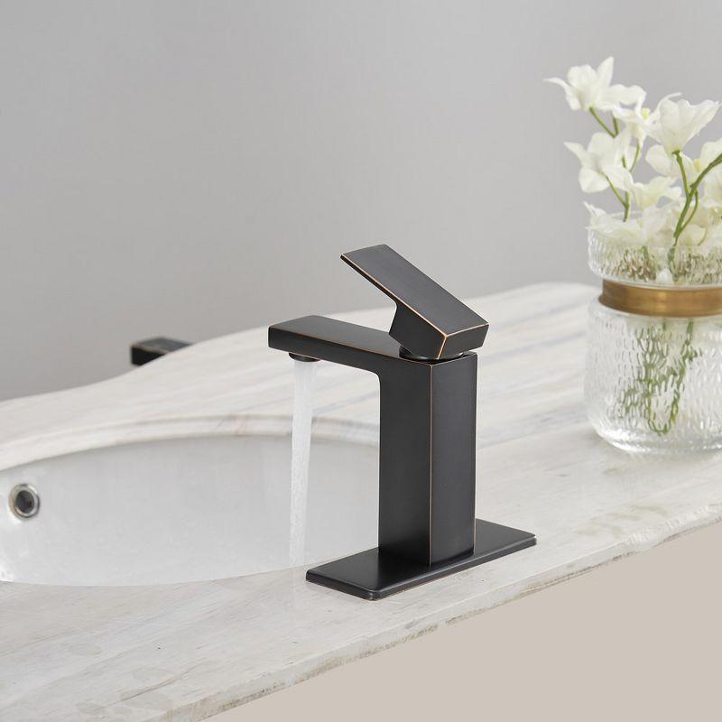 BWE Single Hole Single-Handle Low-Arc Bathroom Faucet With Pop-up Drain Assembly