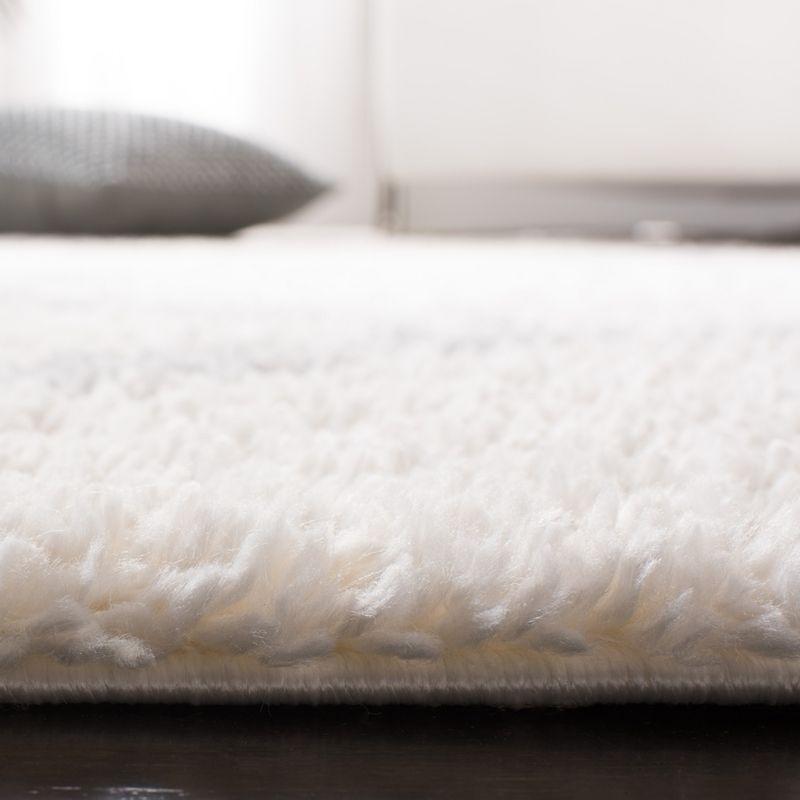 Parma Shag PMA521 Power Loomed Indoor Area Rug - 5'3"x7'6" - Cream/Grey - Safavieh