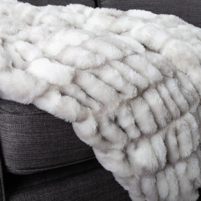 Oversized Ruched Faux Fur Blanket - 60x80-Inch Jacquard Faux Fur Queen-Size Throw for Sofas and Beds - Luxurious Bedding by Lavish Home