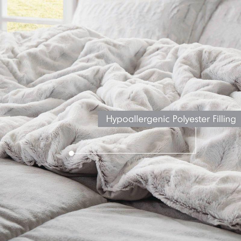 Gia Back Print Long Fur Comforter Mini Set