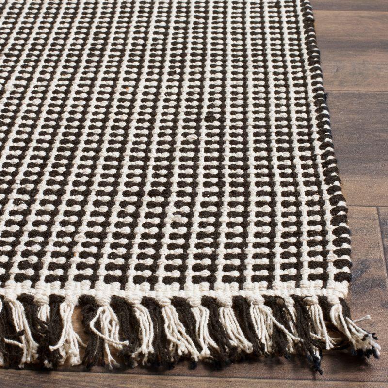 Montauk MTK340 Hand Woven Indoor Runner Rug - Ivory/Black - 2'3"x14' - Safavieh