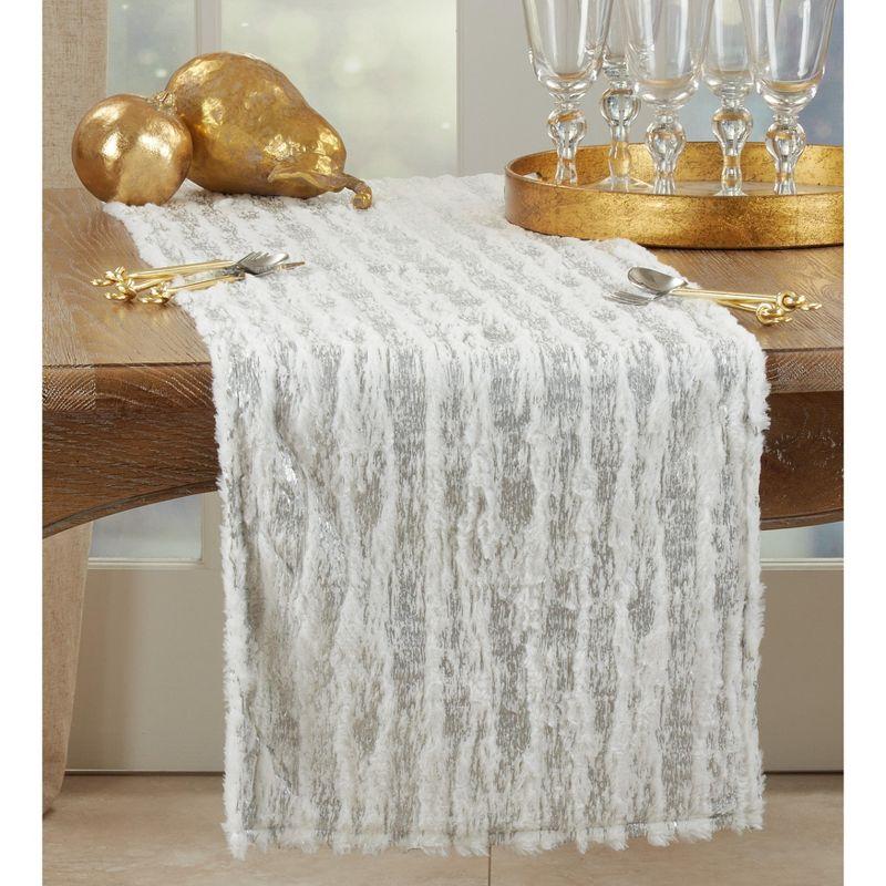 Saro Lifestyle Metallic Foil Print With Accented Faux Fur Runner