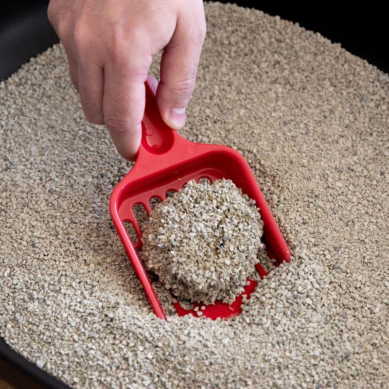 IRIS USA, Inc. Plastic Litter Box with Scoop