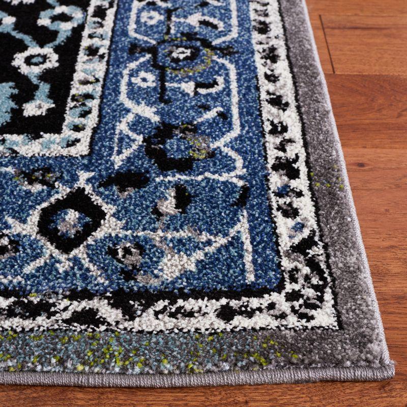 Vintage Hamadan VTH264 Power Loomed Area Rug  - Safavieh