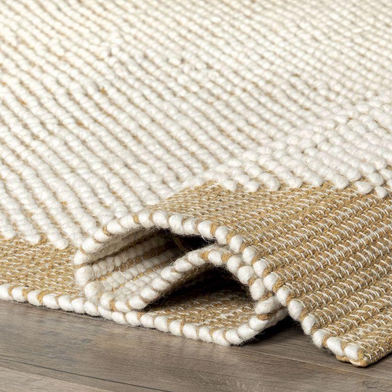 Nuloom Branna Casual Bordered Wool Indoor Area Rug