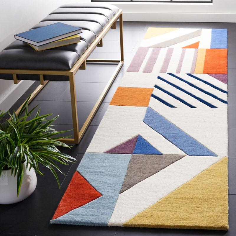 Fifth Avenue FTV120 Hand Tufted Area Rug  - Safavieh