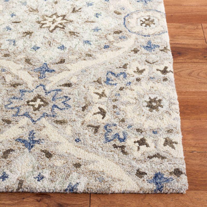 Aspen Chic Handmade Square Gray Wool Area Rug - 5' x 5'