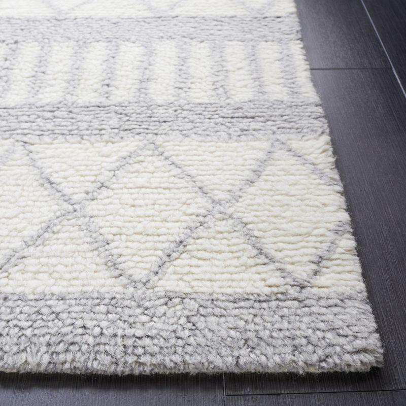 Ivory and Grey Handmade Wool Tufted Square Area Rug