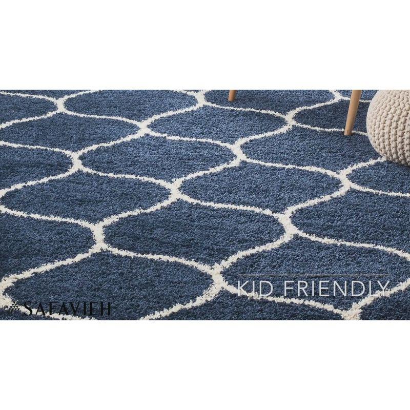 Ivory and Grey Synthetic 5' x 7' Handmade Trellis Shag Rug