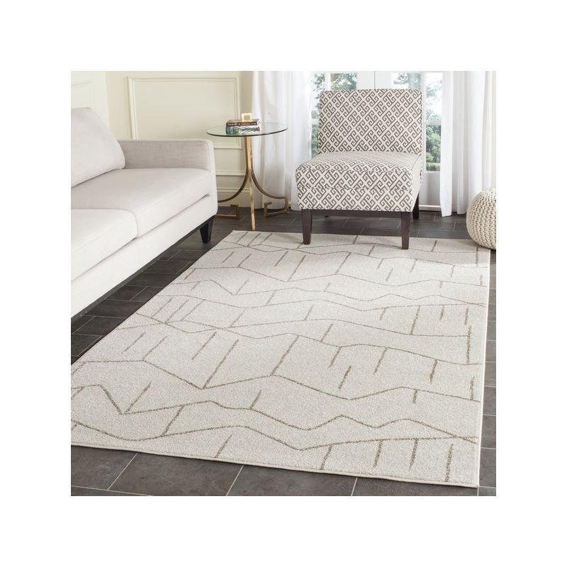 Amherst AMT429 Power Loomed Area Rug - Ivory/Grey - 4'x6' - Safavieh.