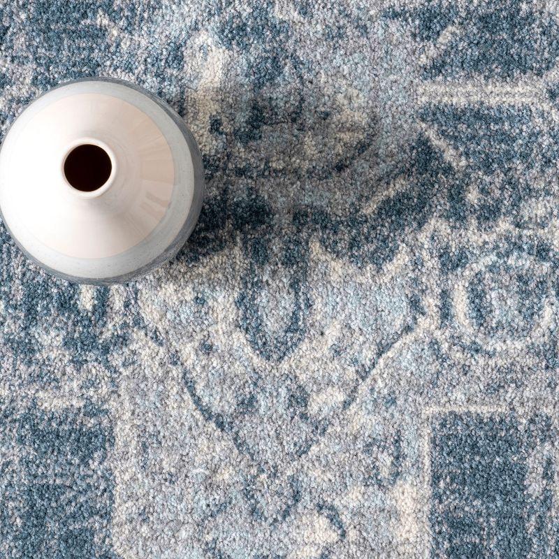 Nuloom 4x6 Justine Vintage Medallion Indoor Area Rug, Blue, Faded Persian Design, Stain Resistant, BedroomLiving Room, Kitchen,