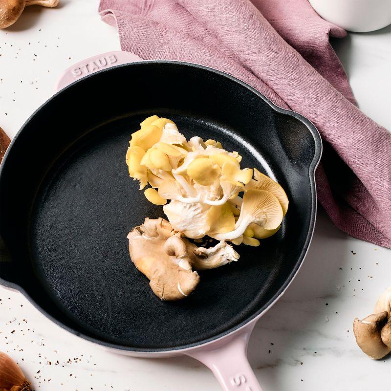 Staub Staub Cast Iron Fry Pan - Peony Pink
