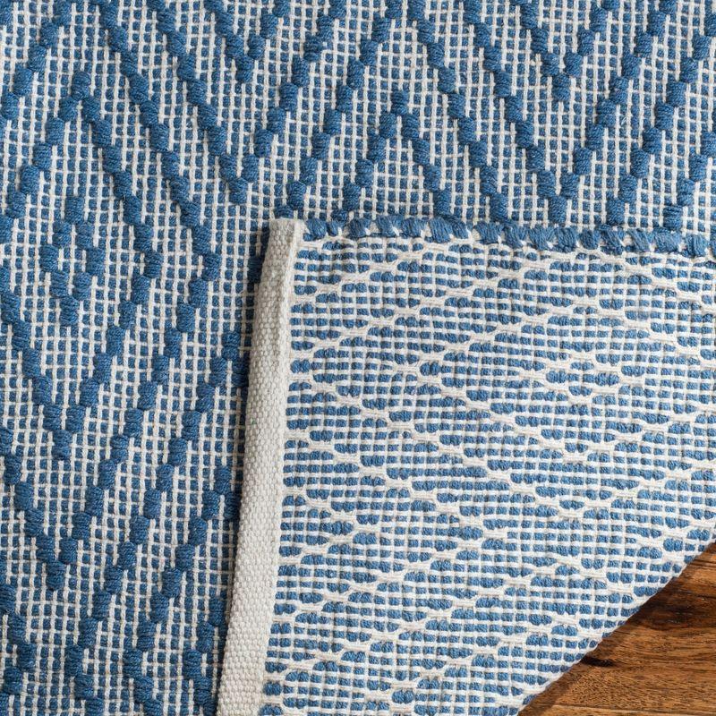 Blue and Ivory Geometric Cotton 4' x 6' Area Rug