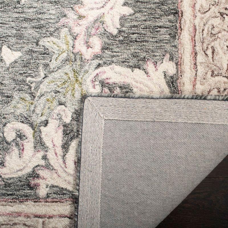 Aubusson AUB105 Hand Tufted Area Rug - Ivory/Charcoal - 5'x8' - Safavieh.