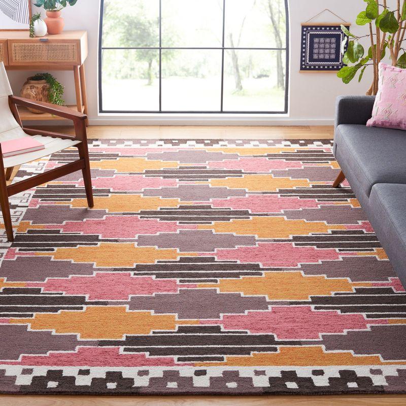 Rodeo Drive RD913 Hand Tufted Area Rug  - Safavieh