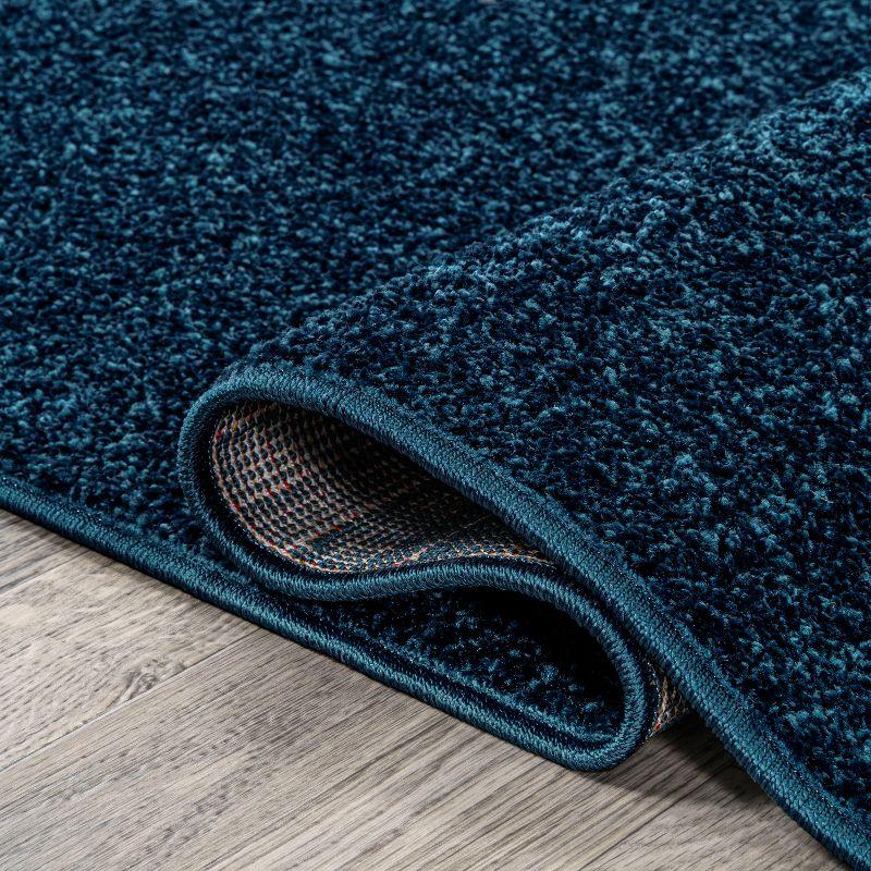 5'x8' Haze Solid Low-Pile Area Rug, Navy - JONATHAN Y