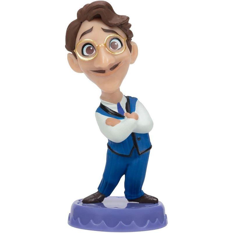 Disney Encanto Mi Familia 12 Mini Figure Set