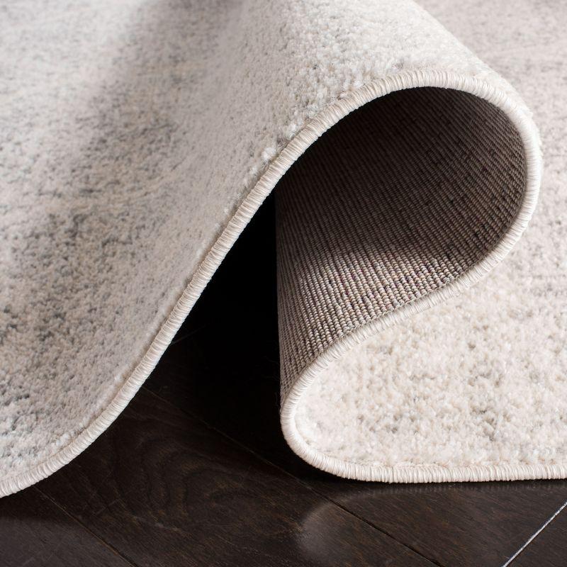 Madison MAD604 Power Loomed Indoor Area Rug - Ivory/Silver - 4'x6' - Safavieh