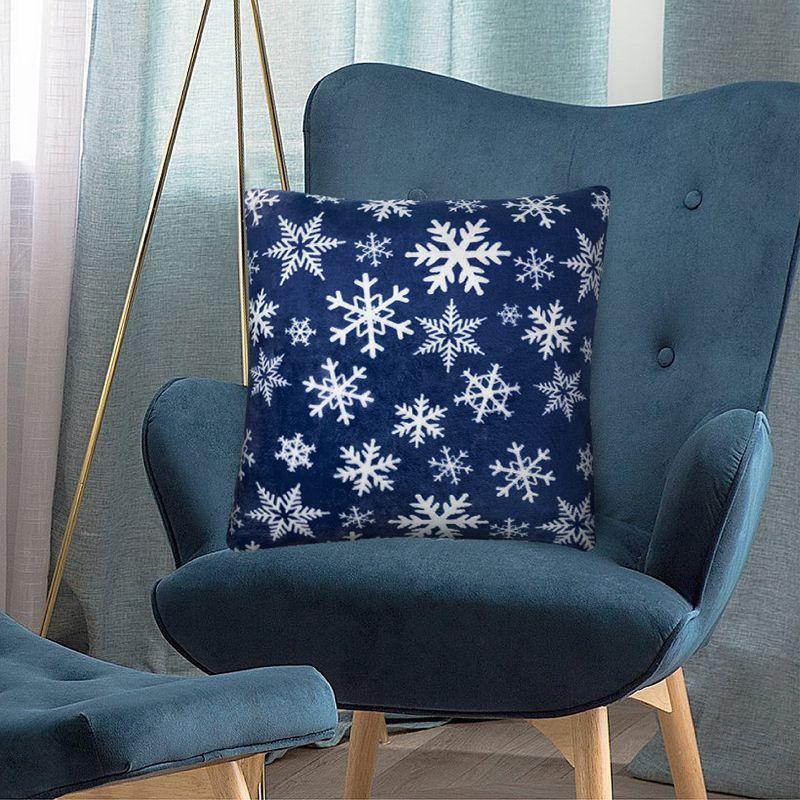 PAVILIA Set of 2 Throw Pillow Covers, Decorative Velvet Square Cushion Cases for Bed Sofa Couch Bedroom Living Room, Snowflake Blue/18 x 18
