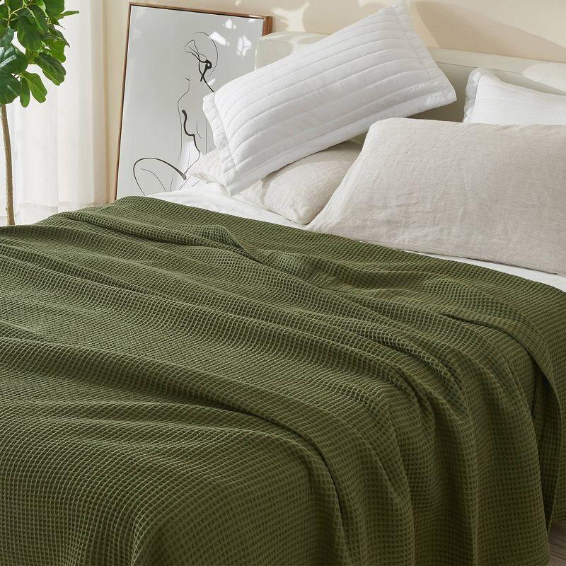 Solid Cotton Waffle Weave Blanket