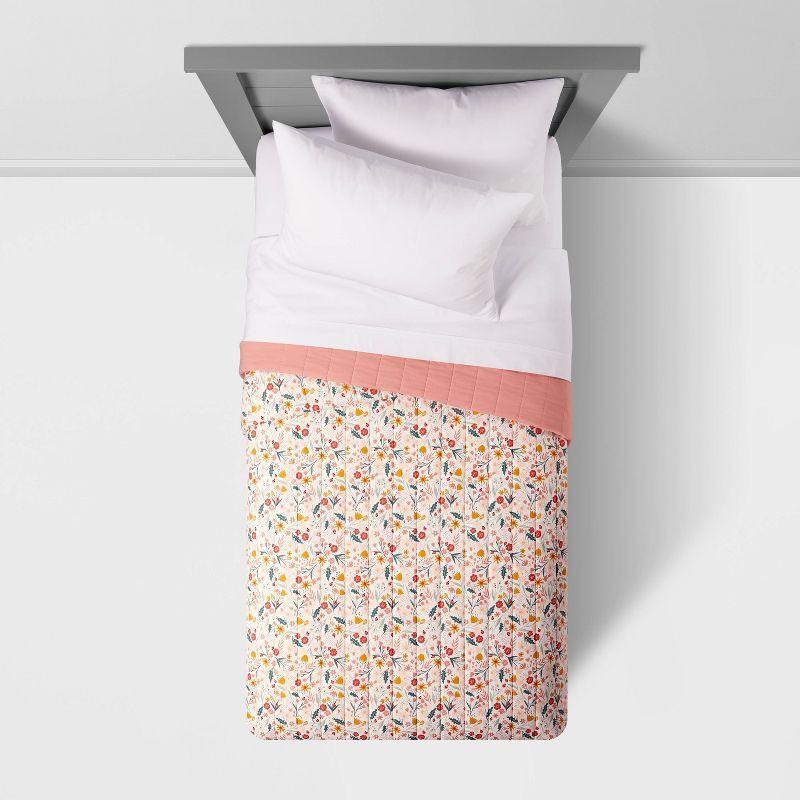 Garden Floral Cotton Kids' Quilt - Pillowfort™