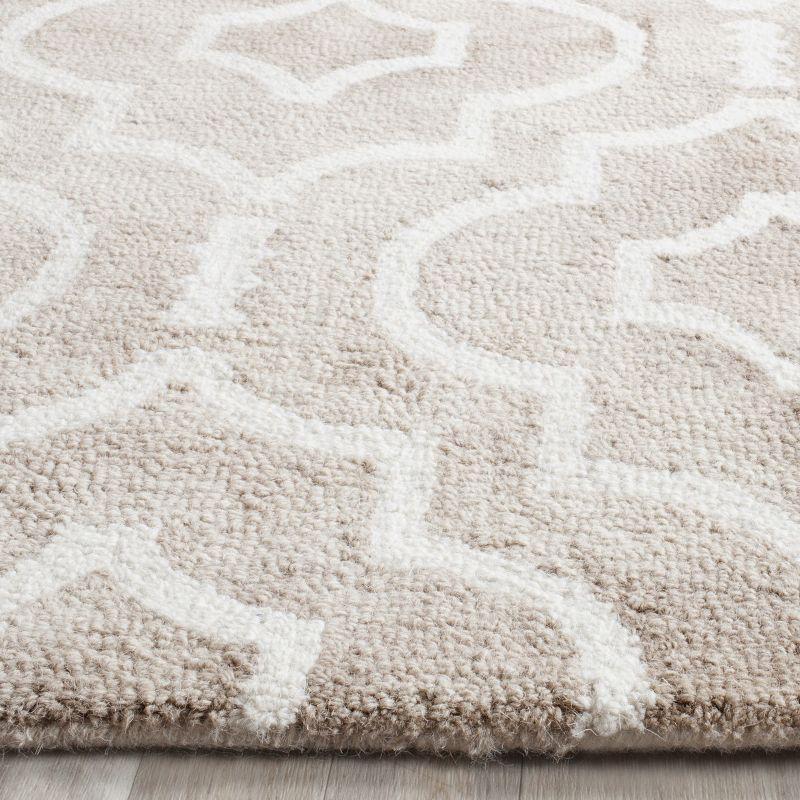 Dip Dye DDY538 Hand Tufted Area Rug  - Safavieh