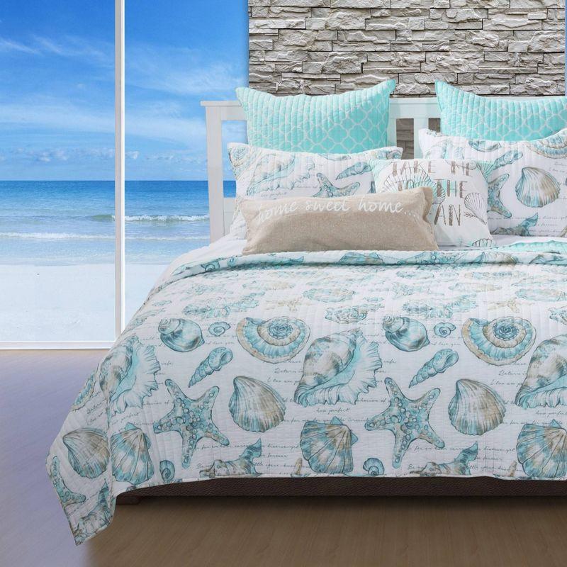 Greenland Home Fashions Cruz Reversible Seashell and Starfish Quilt Set