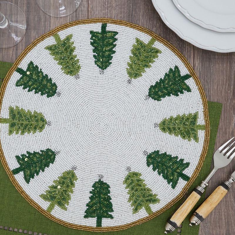 Saro Lifestyle Beaded Christmas Trees Placemat, 15" Round, White/Green (Set of 4)