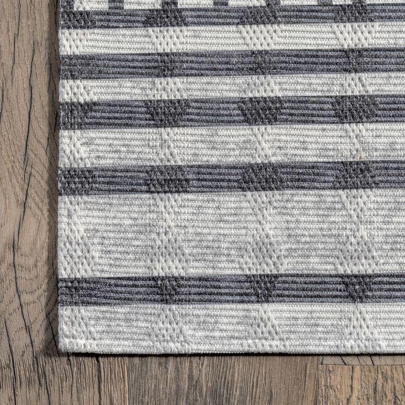 Nuloom Modern Sun Pet Friendly Machine Washable Area Rug, 8' x 10', Light Beige
