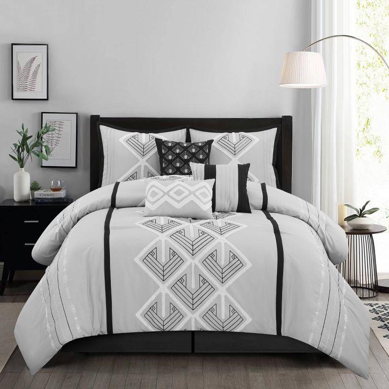 Nanshing America, Inc Vernice 7 Piece Geometric Comforter Set