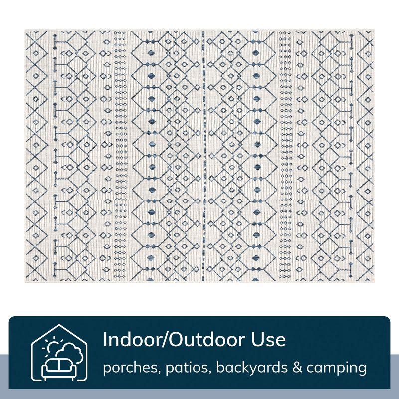 Marshanna Nord Trellis Light Blue Indoor/Outdoor Flat-Weave Area Rug