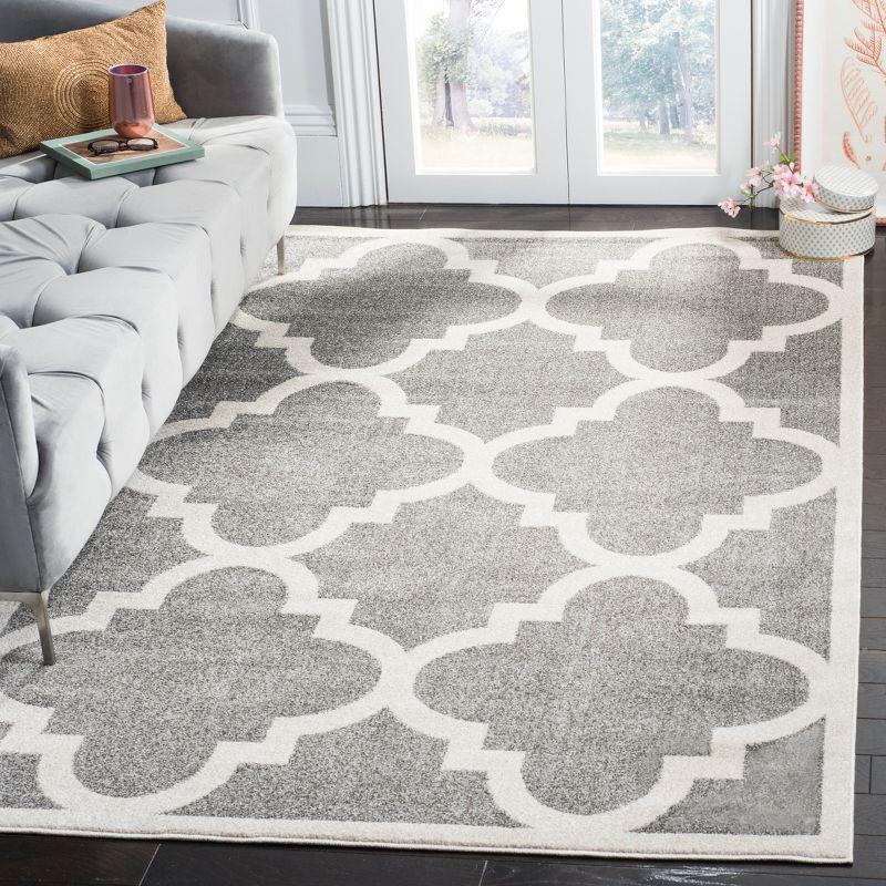 Amherst AMT423 Power Loomed Area Rug  - Safavieh