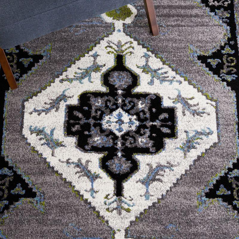 Vintage Hamadan VTH260 Power Loomed Area Rug  - Safavieh