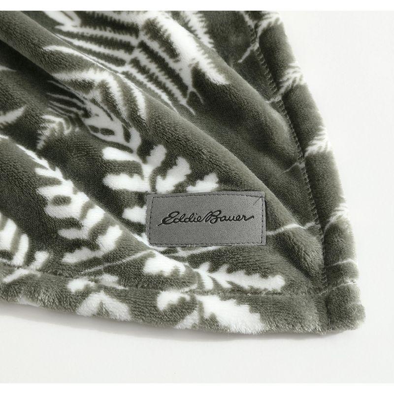 Eddie Bauer Eddie Bauer Printed Ultra Soft Plush Fleece Reversible Blanket