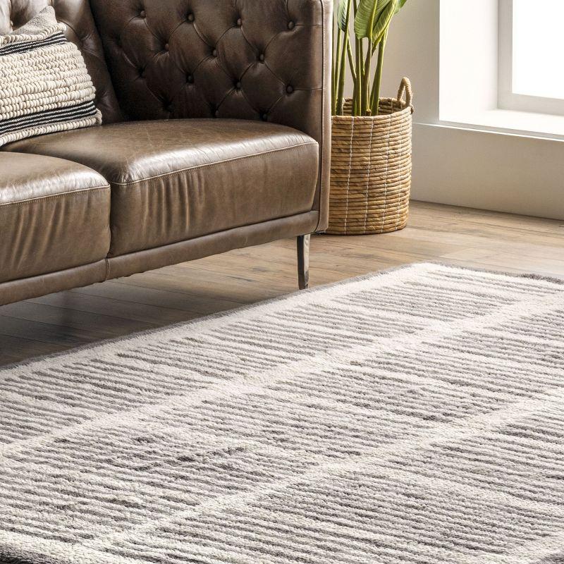 Nuloom Tayshia Striped 6x9 Machine Washable Wool Indoor Area Rug for Living Room Bedroom Dining Room Kitchen, Ivory