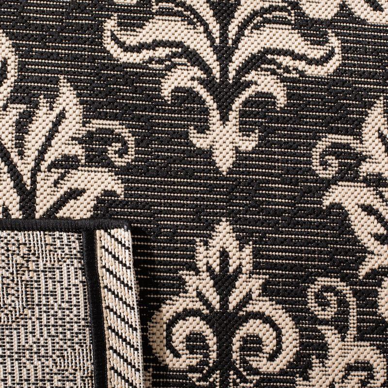 Courtyard CY6930 Power Loomed Indoor/Outdoor Accent Rug - Black/Creme - 2'x3'7" - Safavieh.