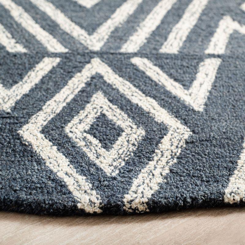 Micro-Loop MLP609 Hand Tufted Area Rug - Safavieh